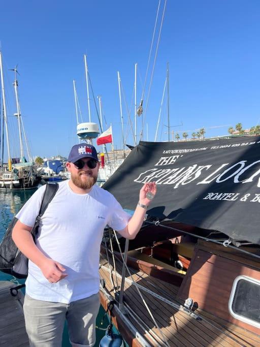 The Captains Locker - 30Ft Yacht 圣米格尔德阿沃纳 外观 照片
