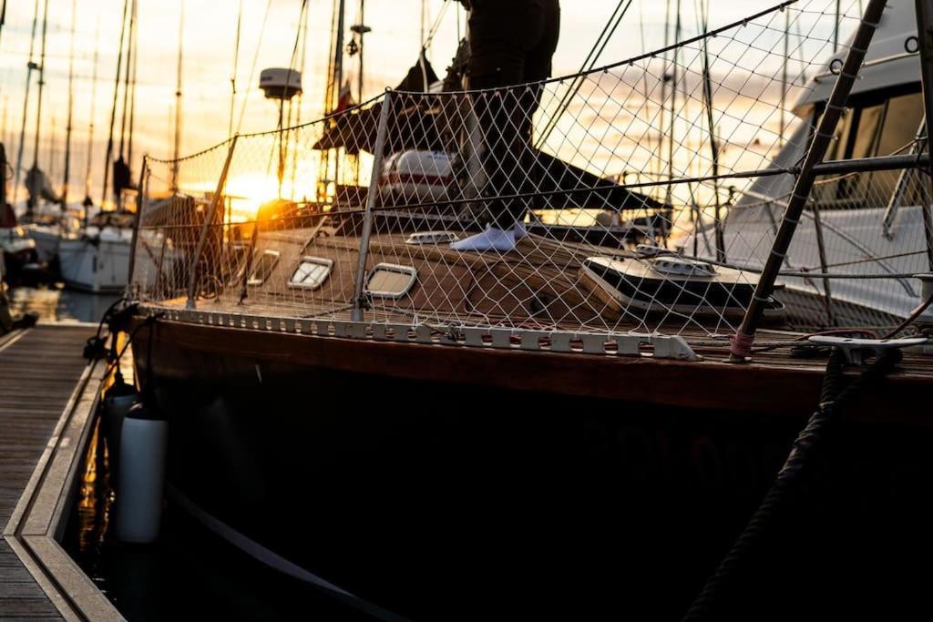 The Captains Locker - 30Ft Yacht 圣米格尔德阿沃纳 外观 照片