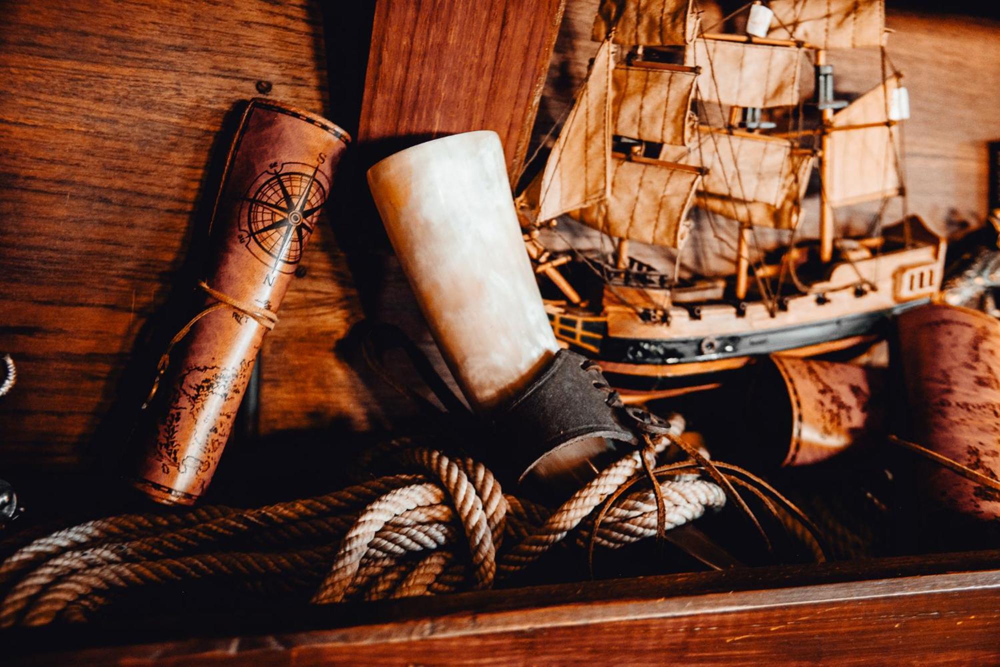 The Captains Locker - 30Ft Yacht 圣米格尔德阿沃纳 外观 照片